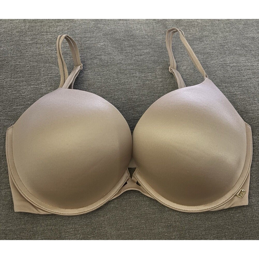 Victoria’s Secret Very Sexy Push-Up Bra 32DDD Adds-A-Size